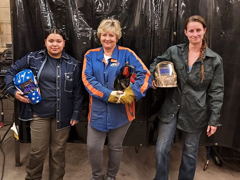 Female Welding students from VGCC pose with their gear