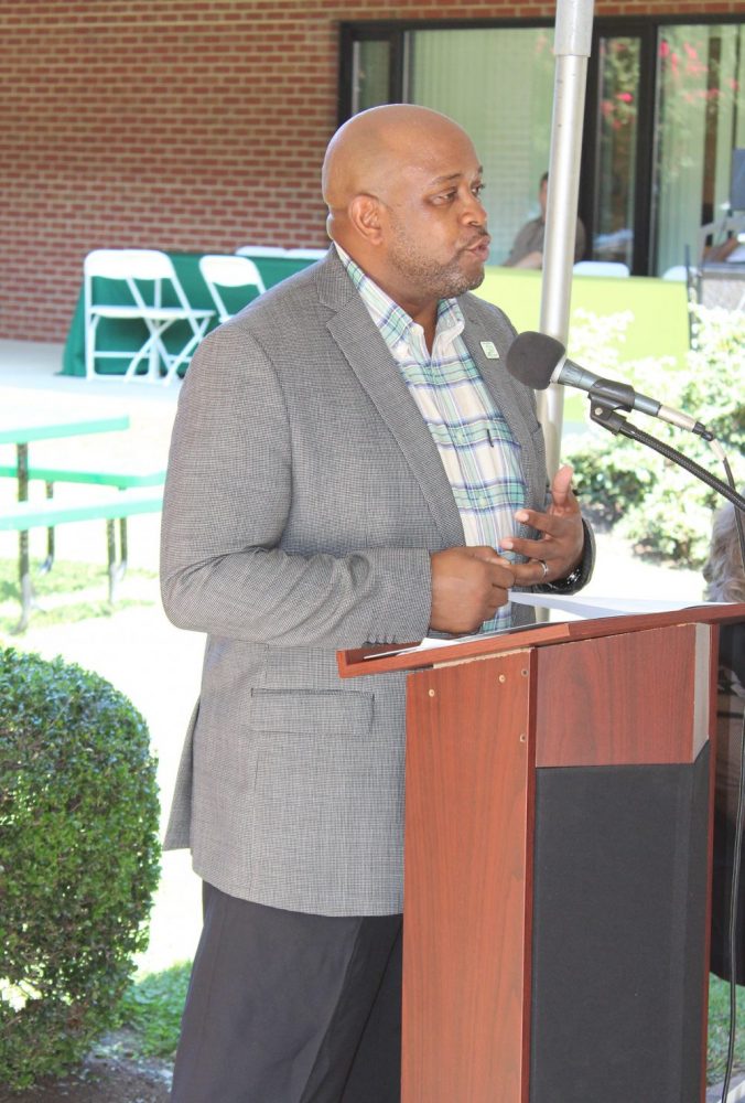 Lydon Hall Dean of Warren Campus